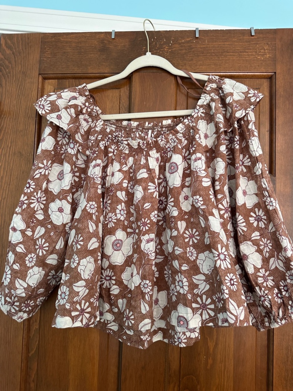 Free people Floral Off-Shoulder Peasant Top - Brown/White